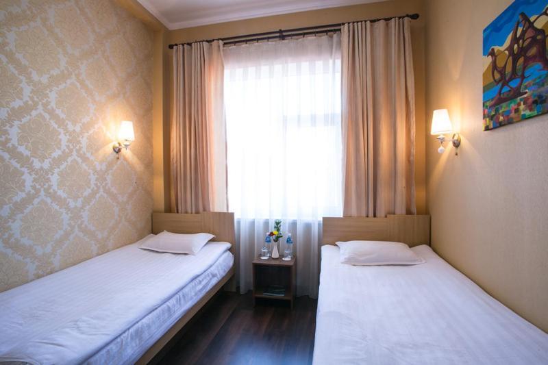 Shah Palace Hotel Μπισκέκ Δωμάτιο φωτογραφία