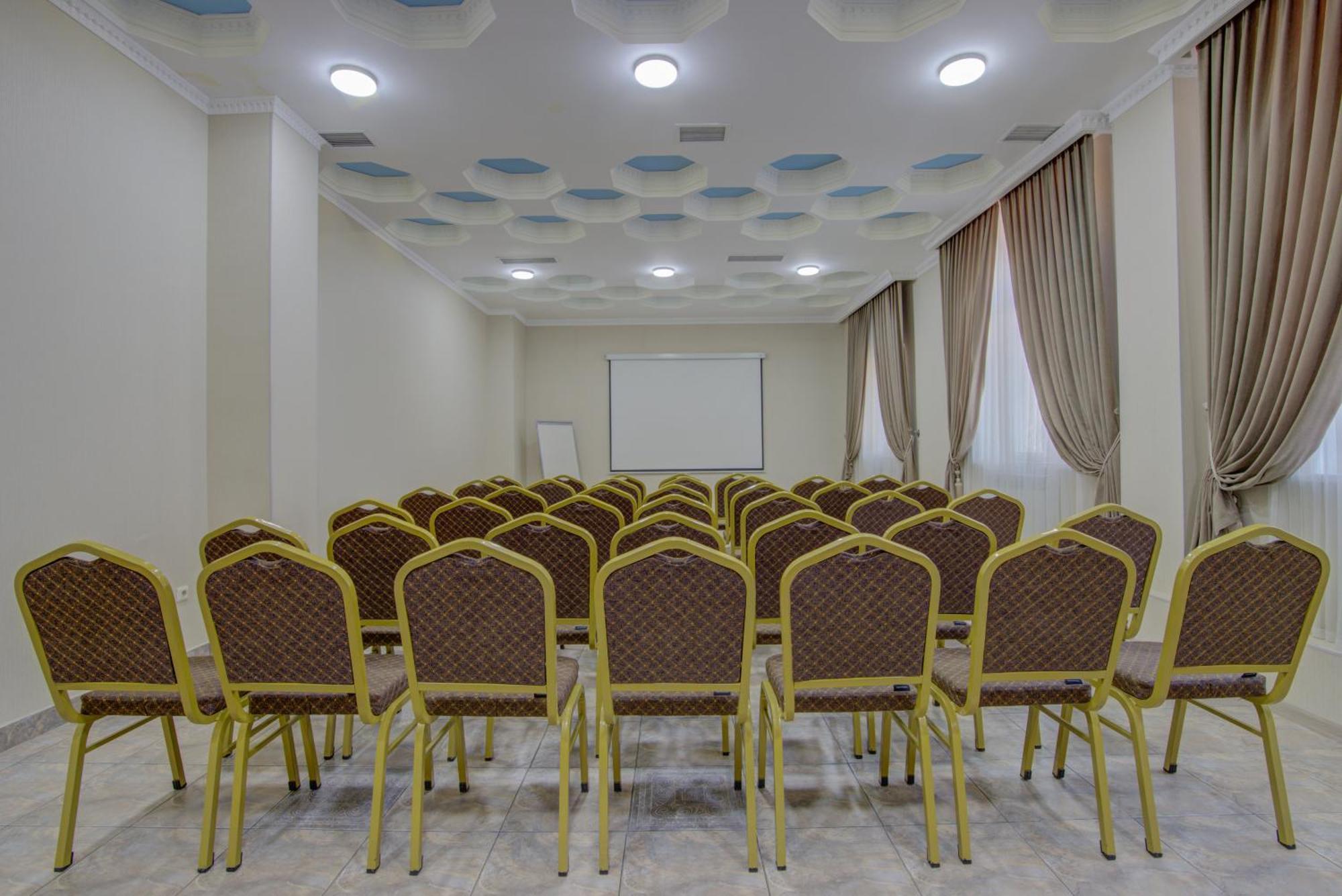 Shah Palace Hotel Μπισκέκ Εξωτερικό φωτογραφία