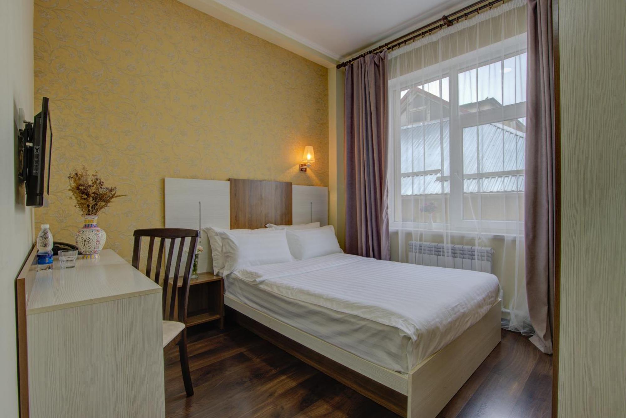 Shah Palace Hotel Μπισκέκ Εξωτερικό φωτογραφία