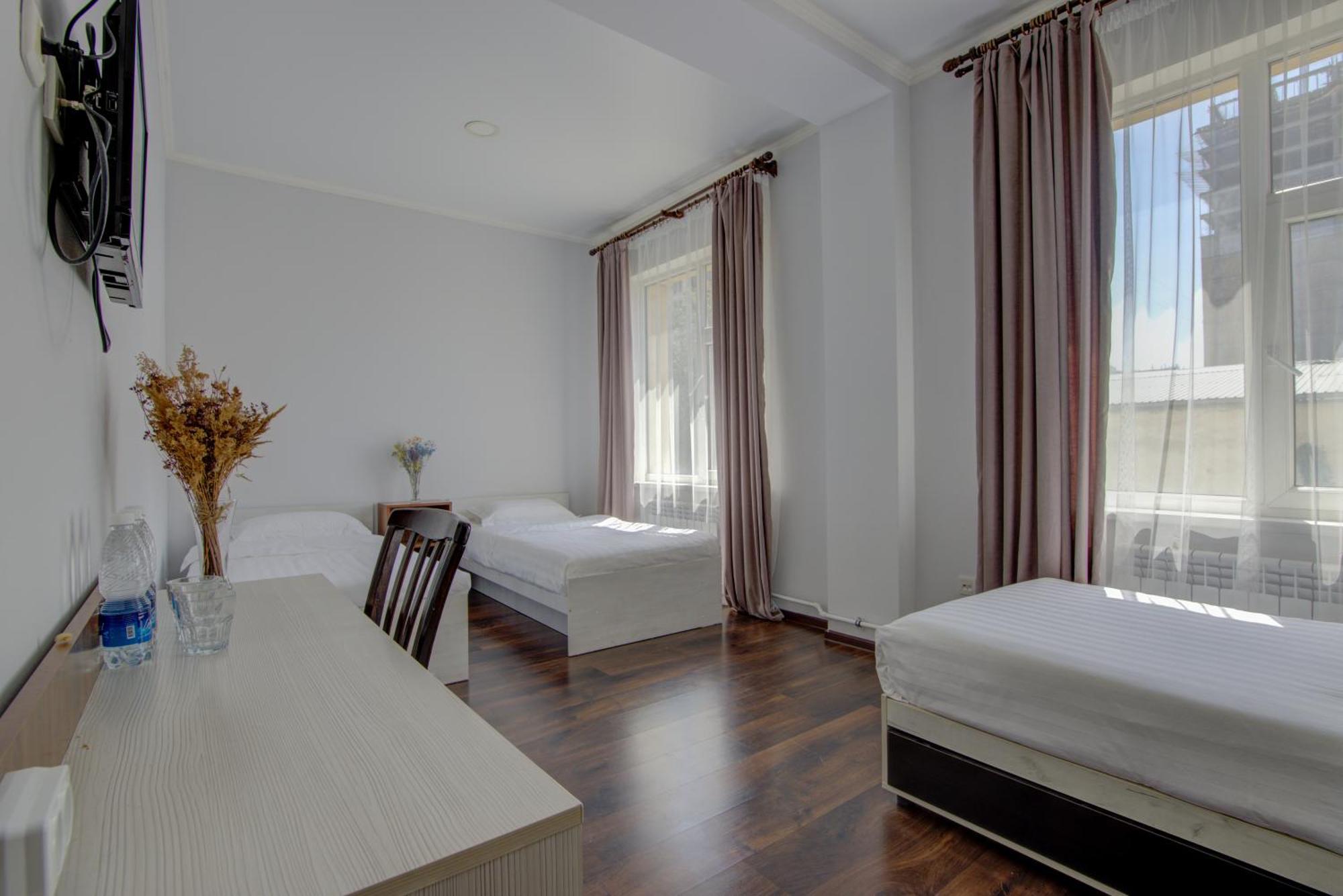 Shah Palace Hotel Μπισκέκ Εξωτερικό φωτογραφία