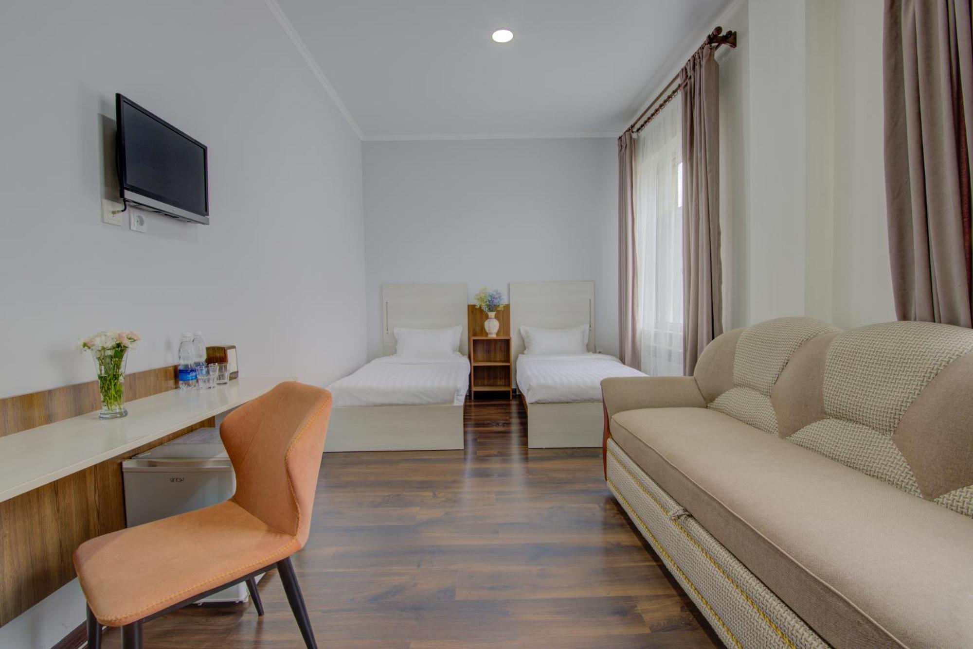 Shah Palace Hotel Μπισκέκ Εξωτερικό φωτογραφία
