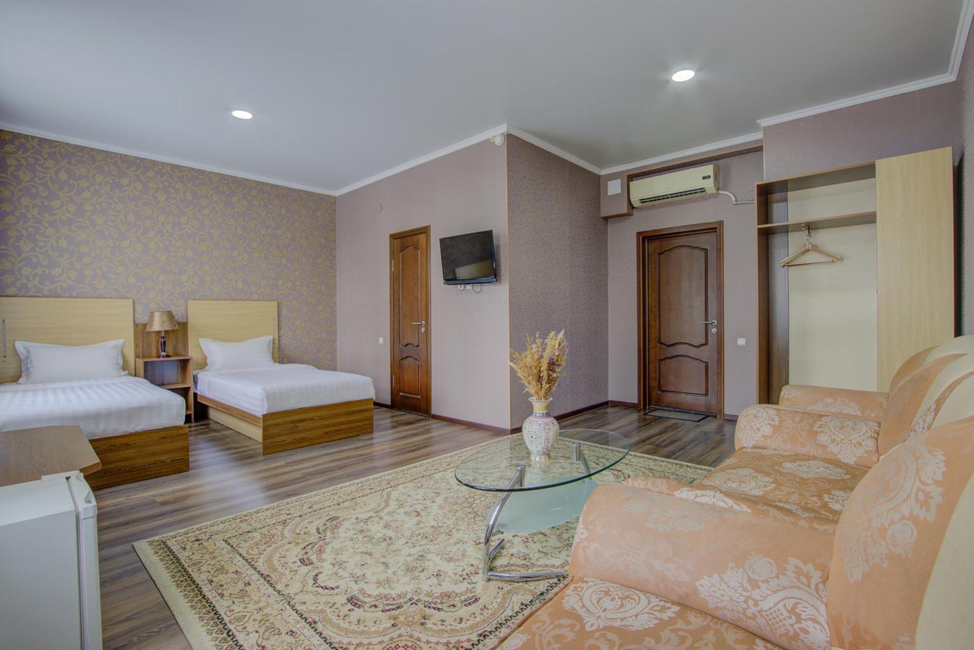 Shah Palace Hotel Μπισκέκ Εξωτερικό φωτογραφία