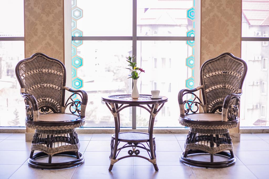 Shah Palace Hotel Μπισκέκ Εξωτερικό φωτογραφία